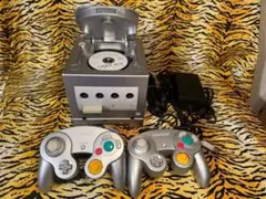 動作確認済 ゲームキューブ シルバー コントローラー2個＋ゲームボーイプレイヤー