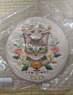 【新品未使用】フェリシモ猫部 お花と猫の雑貨コレクションの会 ミニクッション