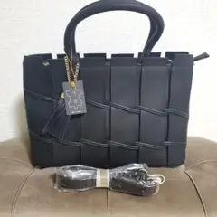 ⭐本日限定セール⭐牛革　２WAY バック　ブラック　ストラップ付き　即購入OK