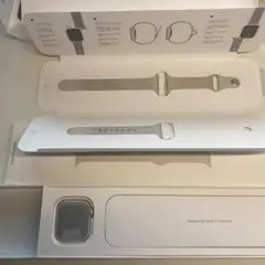 Apple Watch SE (第2世代) GPSモデル 40mm スターライト