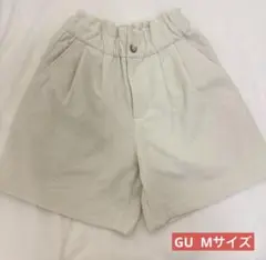 GU ホワイト ショートパンツ