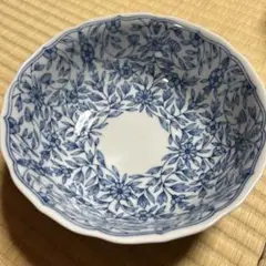 たち吉　青い花柄のお菓子鉢