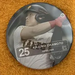 岡本和真 丸型缶バッジ　読売ジャイアンツ