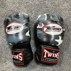Twins 8oz ボクシンググローブ