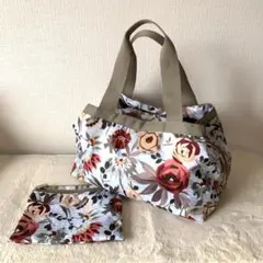 LeSportsac SIERRA ハンドバッグ マチ広 肩掛け可能 ポーチ付き