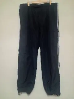 Item thumbnail for item d6572ee5-c65c-42d5-bd25-7300be537290