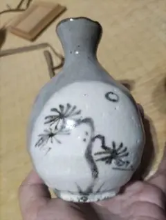 荒川豊蔵造　水月窯　秋草と繪　花瓶　竹田光佑画賛 荒川豊蔵造 水月窯 秋草と繪 花瓶 竹田光佑画賛 2025年