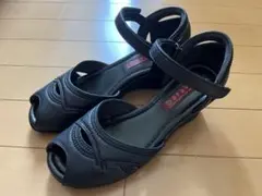 aravon アラヴォン オープントゥ コンフォートサンダル 23cm 黒