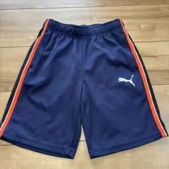 PUMAプーマ　ハーフパンツ　140