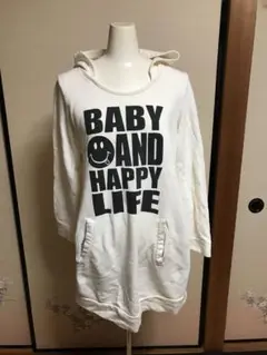 ホワイト フード付き パーカー