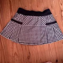 秋らしい テニススコート