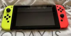 Switch本体　充電ケーブルとドック付き