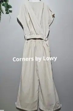 【Corners by Lowy】ベージュ オールインワン Mサイズ