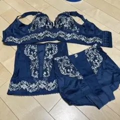 Item thumbnail for item 41eb98b5-4df0-4064-923f-05fb86b38e5c