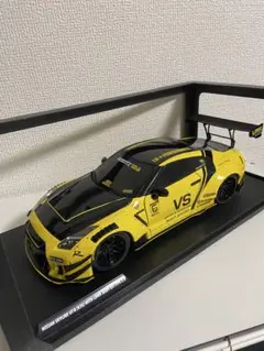 ソリド(SOLIDO) Nissan GT-R LBWK 1/18 ミニカー