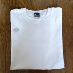 DESCENTE　 白　半袖　Tシャツ　M