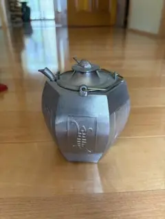 中国 徳利 六角酒器　チロリ　熱燗　大明宣徳　アンティーク　ヴィンテージ Amazon.co.jp: 中国 六角酒器 チロリ 熱燗 大明宣徳
