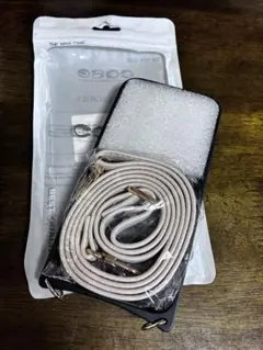 【ほぼ新品】iPhone16eケース、カード収納可