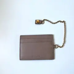 PRADA プラダ パスケース ベージュ