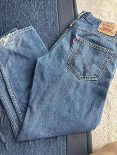 Levi's ブルージーンズ 550 裾ほつれあり 値下げ大歓迎❗️