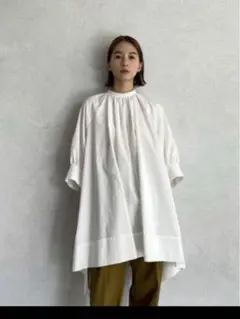 CLANE VOLUME GATHER PUFF SLEEVE TOPS
