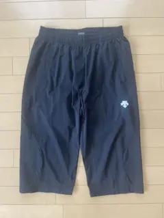DESCENTE デサント　ハーフパンツ5部丈　ランニング黒ブラック　 Oサイズ