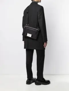 極美品 GIVENCHY クロスボディバッグ ショルダーバッグ コレクション