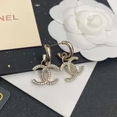 A728 CHANEL ヴィンテージ チャーム ピアス ココマーク ピアス