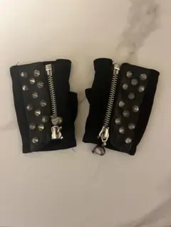 指なし グローブ 黒 スタッズ付き
