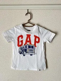 GAP 消防車プリント Tシャツ