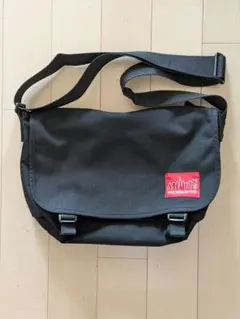 Manhattan Portage ブラックメッセンジャーバッグ