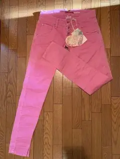 【新品未使用】PLEASE♡ ピンクジーンズ　XS