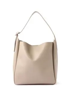 バックルバルキーワンショルダーバッグ NATURAL BEAUTY BASIC