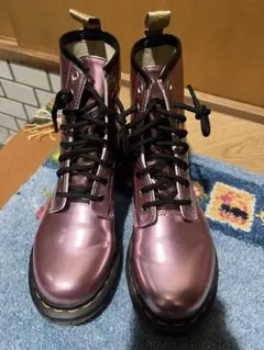2度のみ短時間着用 DR. MARTENS 1460Vegan 8ホールブーツ