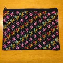 バングラデシュ ノクシカタ刺繍 ポーチ 大きめ