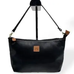 Item thumbnail for item 43410a77-9929-410e-ad28-d5551e21c404