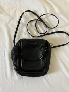 Aeta ショルダーバッグ