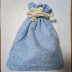 水色刺繍入り巾着袋