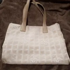 CHANEL ニュートラベルライン トートバッグ ベージュ