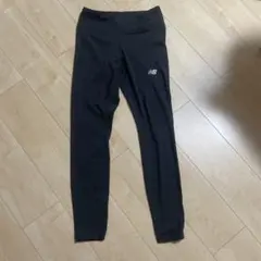 New Balance ブラック レギンス レディース