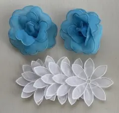 青と白の花のコサージュセット