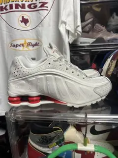 【希少】美品　NIKE ネイマール　SHOX R4 27cm 脚長効果あり！