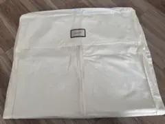 GUCCI 洋服　カバー　収納