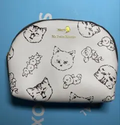 子猫柄のポーチ　メリーチョコレート