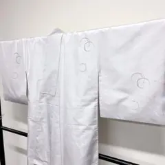薄紫色がかったグレーの紬の付け下げ小紋 着物