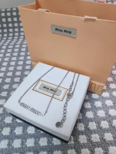 Item thumbnail for item 5a0aa8b2-200e-4193-a19d-7e8800e56702