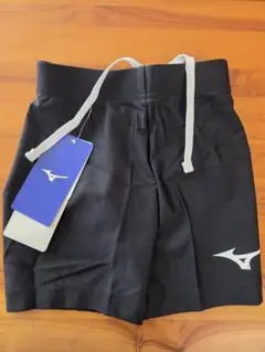 【新品・タグ付き】Mizuno ブラックショーツ 130サイズ