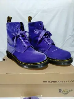 Item thumbnail for item b3cfba00-543c-4259-8558-ebbdfeb23901