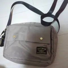grove ショルダーバッグ