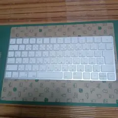 Apple　MagicKeyboard　A1644（充電式）